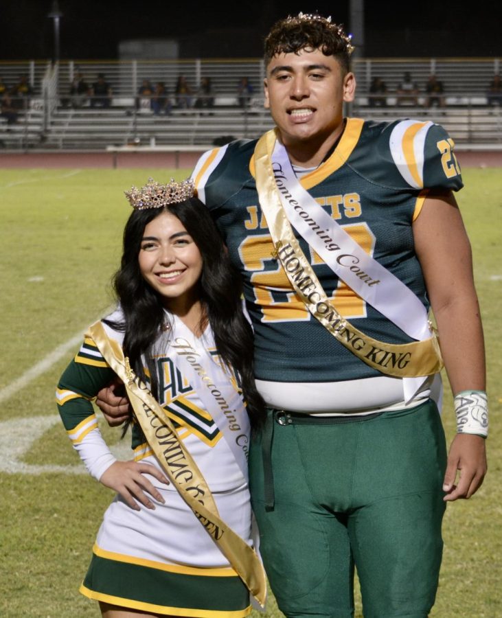 Homecoming Queen 2022 Juleanna Gomez and Homecoming King 2022 Parker Loureiro.